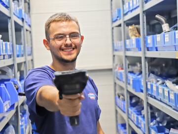 Stangl liefert Ersatzteile für Reinigungsmaschinen und Kommunalmaschinen von Hako und Multicar, sowie Ersatzteile für Industriesauger von Ruwac schnell und zuverlässig