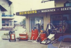 Stangl Reinigungstechnik wurde 1981 in Steindorf bei Straßwalchen gegründet