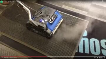 Vorschaubild zum Video Reinigen mit der Duplex 420 Steam mit Dampffunktion besonders wirksam auf Textilfußböden wie Auslegeware und Teppichböden.