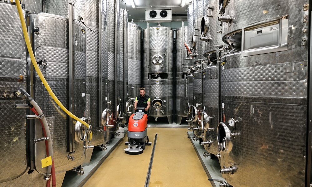 Hako Bodenreinigungsmaschinen Weingut von Stangl Reinigungstechnik
