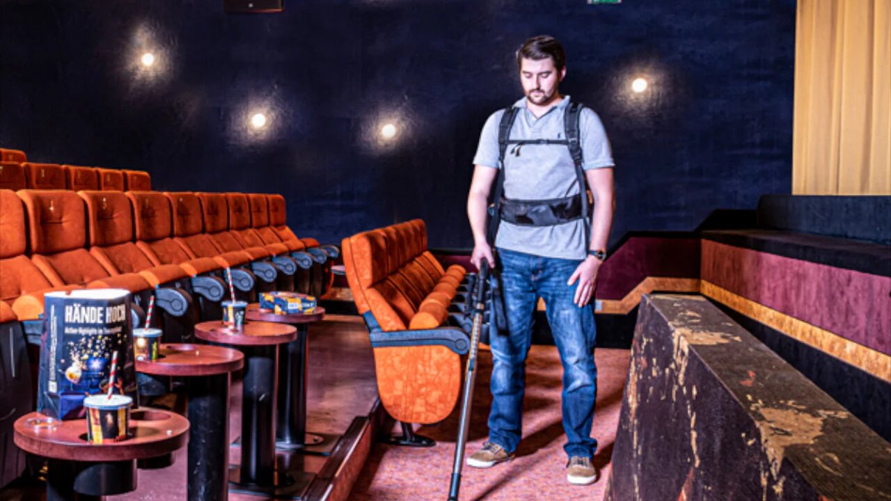 Akku-Rückensauger StaVac Boostix iGo Zero von Stangl perfekt für enge Stuhlreihen wie Kino, Flugzeug, Bahn