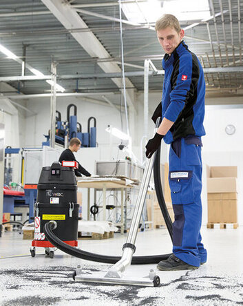 Handlicher Ruwac Industriesauger von Stangl der für Feinstäube und gesundheits-gefährdende Stäube zugelassen ist