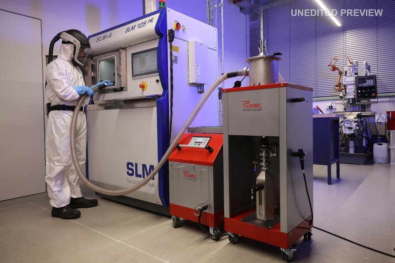 Ruwac R26 Trocken-Vorabscheider von Stangl für additive Fertigung