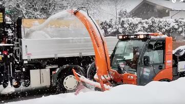 Winterdiensttechnik mit Multicar M29, Schneefräse von Kahlbacher, Stangl Kommunaltechnik 