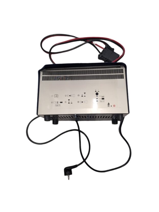 Ladegerät 24V-50Amp.