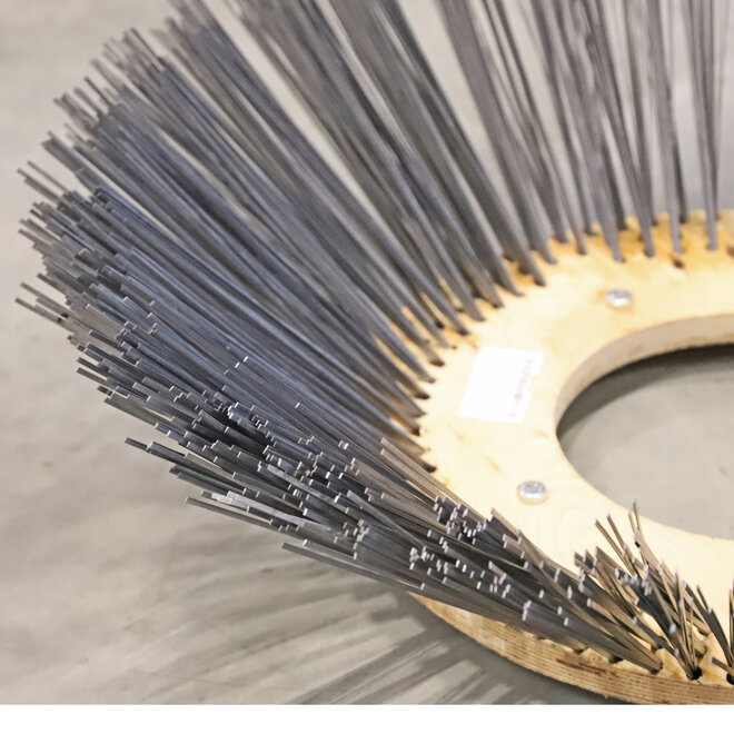 Stangl Tellerbesen Gusstahl-Flachdraht Beborstung 900mm Hako