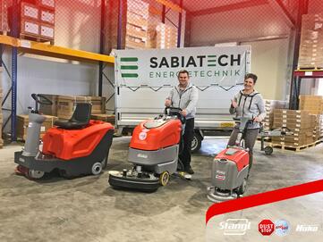neue Reinigungsmaschinen von Stangl an Sabiatech übergeben