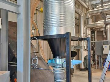 300 Liter Vorabscheider für stationäre Absauganlage von Stangl