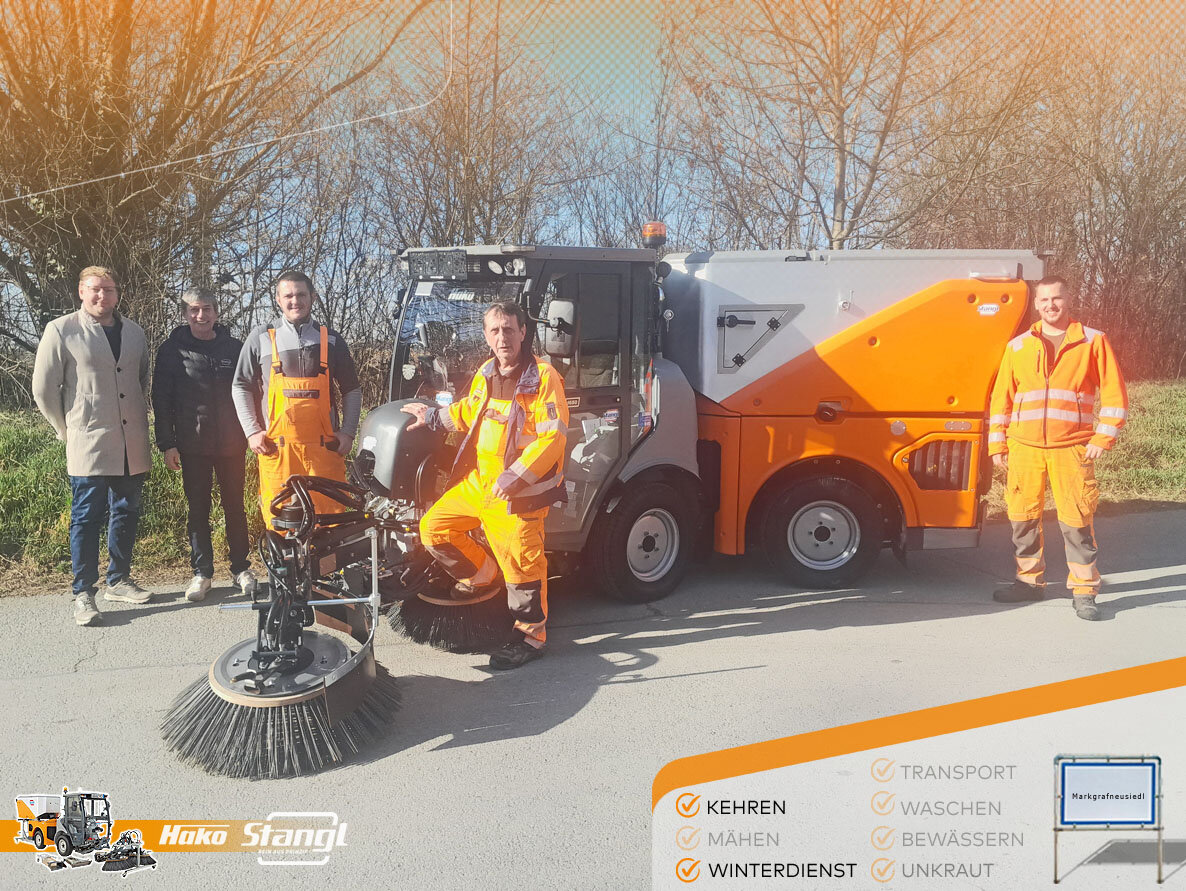 der neue Citymaster 1650 Geräteträger von Stangl wird in Markgrafneusiedl zum Kehren, für den Winterdienst sowie für den Heckenschnitt eingesetzt