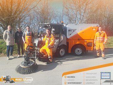 der neue Citymaster 1650 Geräteträger von Stangl wird in Markgrafneusiedl zum Kehren, für den Winterdienst sowie für den Heckenschnitt eingesetzt