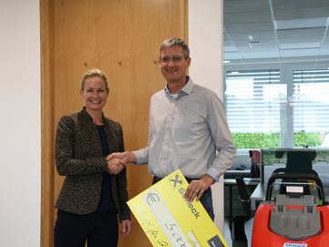 Stangl spendet 5.000 Euro an das Kinderhospiz Sterntalerhof