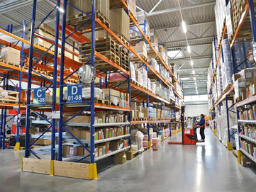 neues Hochregallager Steindorf bei Straßwalchen Stangl Reinigungstechnik