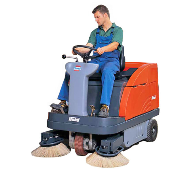 Hako Aufsitz-Kehrmaschine Sweepmaster 980-R von Stangl Reinigungstechnik für mittlere Flächen