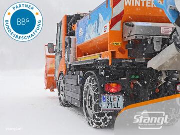 Stangl Geräteträger Multicar M29 von Hako mit BBG-Partner Logo 