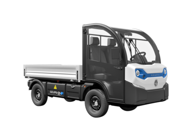 E-Transporter G4 von Stangl mit fester Pritsche für den Transport von Geräten, Waren und Werkzeugen. 