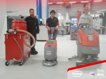 der Ruwac Industriesauger von Stangl trennt Metallspäne und Schneidemulsion