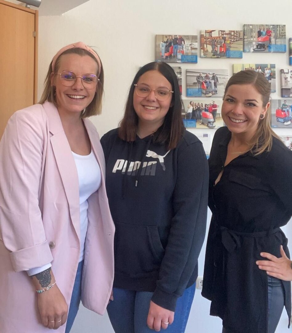 Drei Mitarbeiterinnen des Stangl Teams Traboch