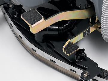 Innovativer Saugfuß der Bodenreinigungsmaschine Hako Scrubmaster B70 von Stangl