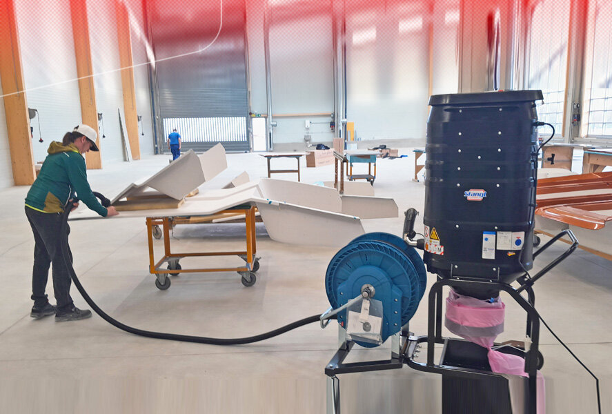 Ruwac Industriesauger für Zone 22 von Stangl mit LongoPac und Schlauchaufroller