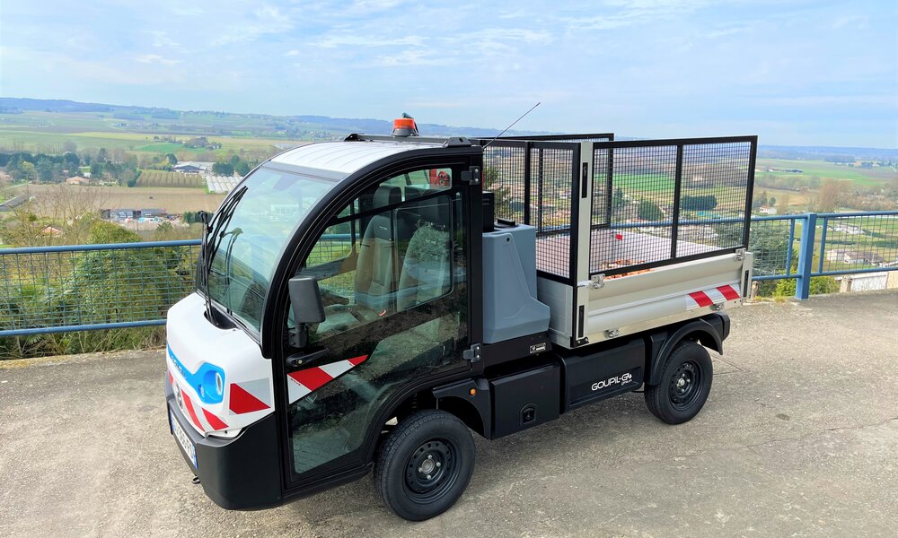 Elektrotransporter Goupil G4 von Stangl Kabine | © Goupil Goupil G4 von Stangl mit geräumiger 1,20 m breiter Kabine mit Panoramasicht für maximalen Komfort. | © Goupil