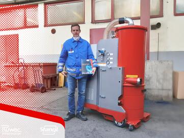 Referenz Kunde übernimmt neuen Ruwac Industriesauger von Stangl in Althofen