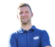 Portraitbild Roman Nussbaumer Ersatzteilverkauf Kommunalmaschinen 