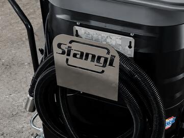 Schlauchhalterung für Industriesauger von Stangl
