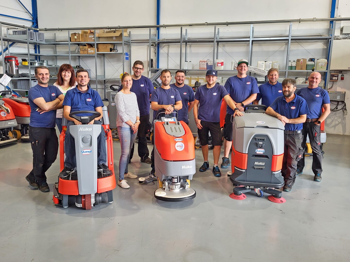 Teamfoto des Stangl Kundendienst Reinigungstechnik Ost