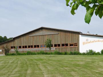 Stangl spendet 5.000 Euro an das Kinderhospiz Sterntalerhof