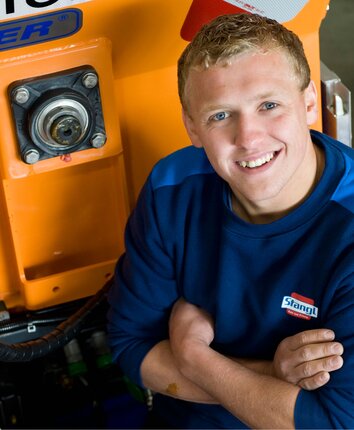 Stangl Servicetechniker Kommunaltechnik Bernhard Schober 