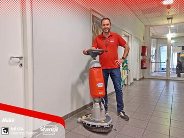 Neue Hako Bodenreinigungsmaschine B5 von Stangl in Gunskirchen